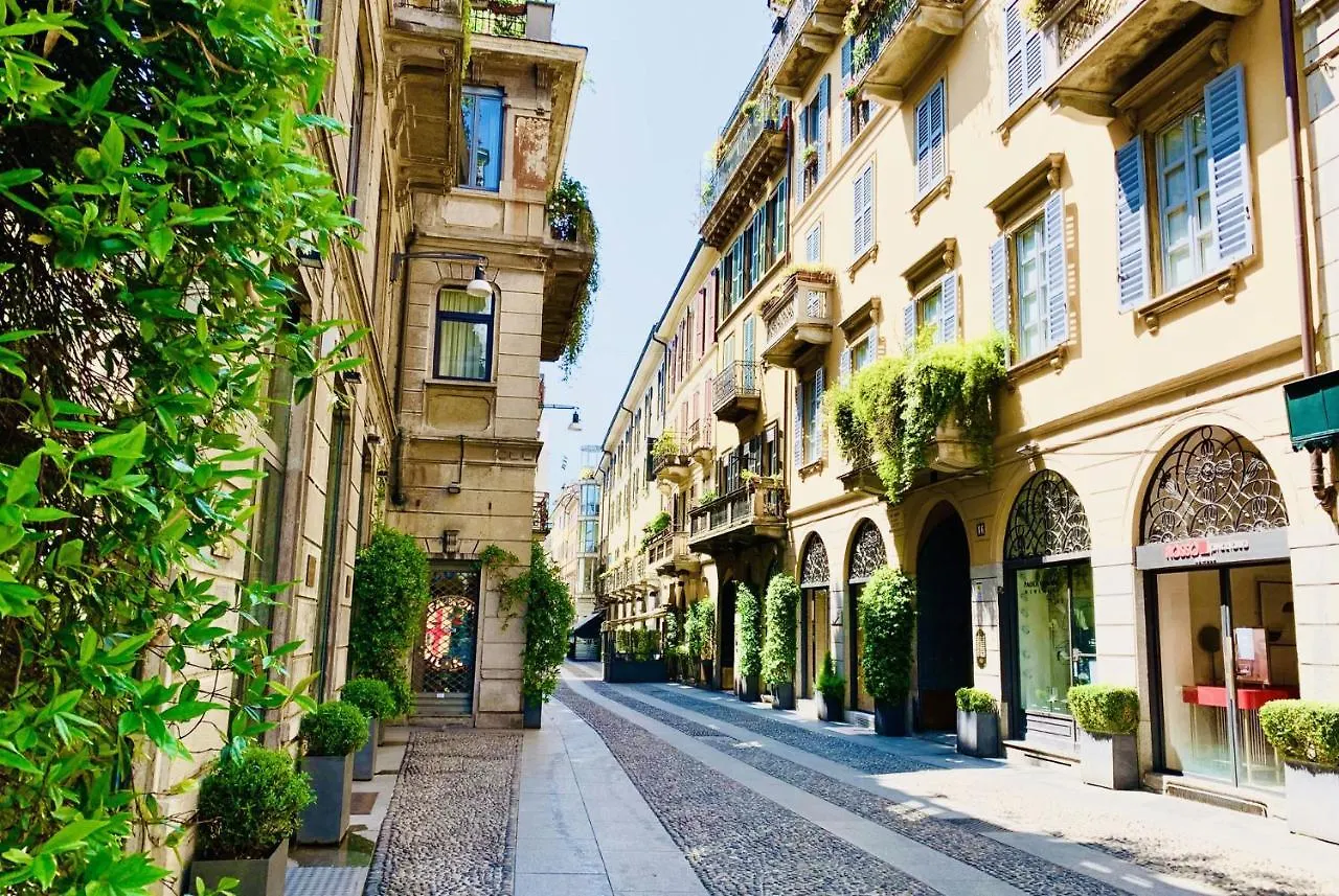 Suite Old Brera location