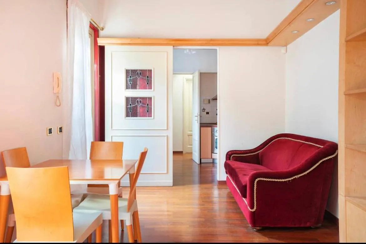 Suite Old Brera Milan 0*,