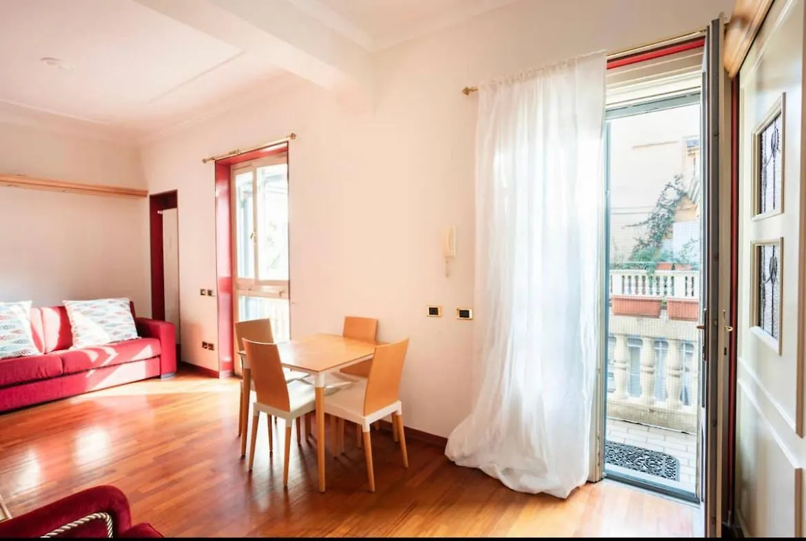 Apartment Suite Old Brera Milan Italy